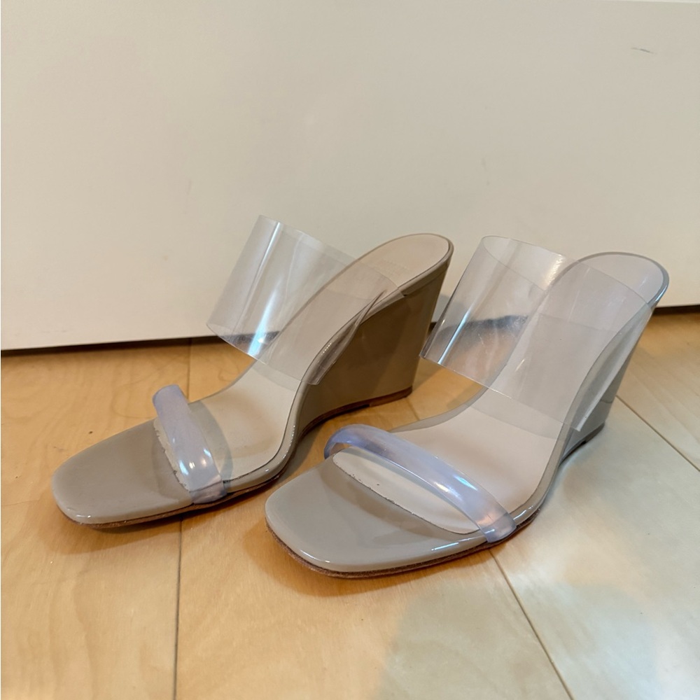 Maryam Nassir Zadeh Cream Wedge Sandals with Clear Straps